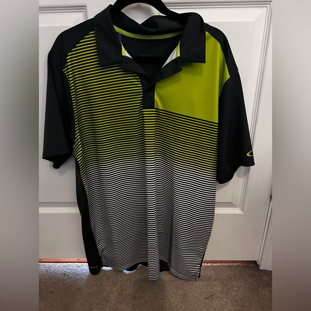 Men’s polo